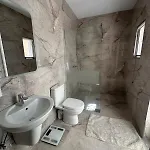 Bedroom En-suite, Sliema