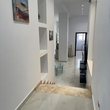 Quarto em Acomodações Particulares Bedroom En-suite, Sliema