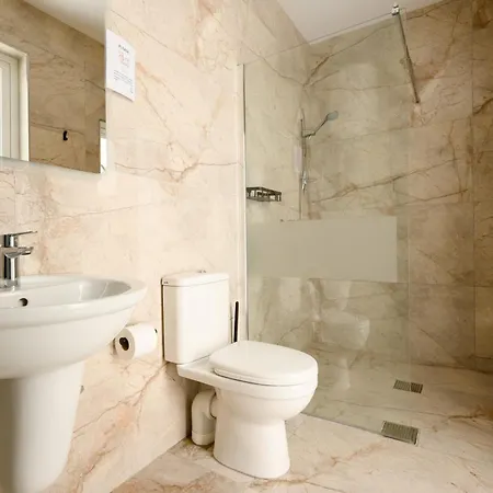 Bedroom En-suite,